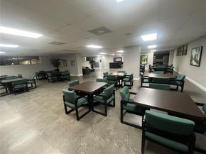 200 Leslie Dr 324, Hallandale Beach FL 33009