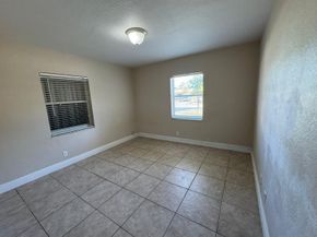 341 NW 55th St, Fort Lauderdale FL 33309