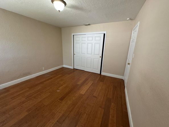 341 NW 55th St, Fort Lauderdale FL 33309