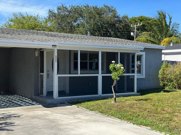 341 NW 55th St, Fort Lauderdale FL 33309