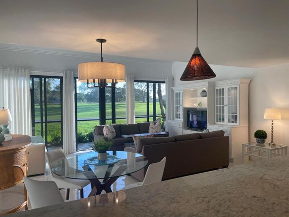 301 Old Meadow Way, Palm Beach Gardens FL 33418