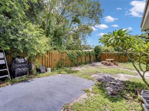 613 N 28th Ave, Hollywood FL 33020