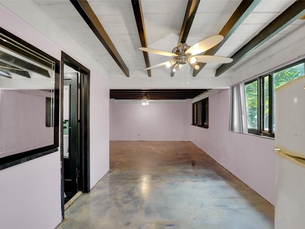 613 N 28th Ave, Hollywood FL 33020