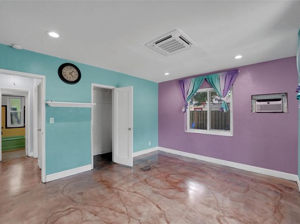 613 N 28th Ave, Hollywood FL 33020