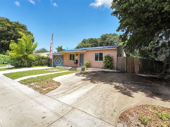 613 N 28th Ave, Hollywood FL 33020