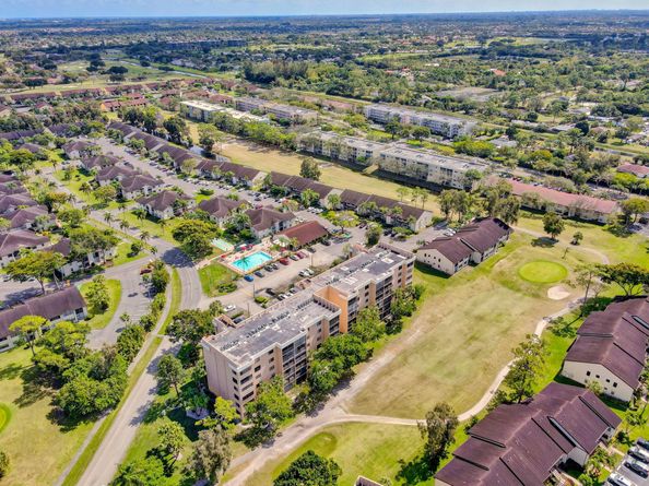 4640 Lucerne Lakes Boulevard 503, Lake Worth FL 33467