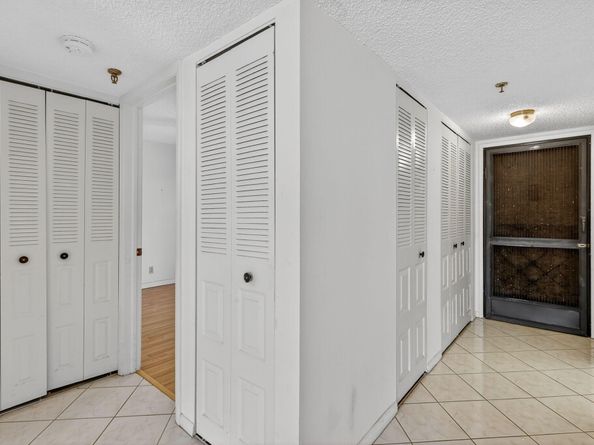 4640 Lucerne Lakes Boulevard 503, Lake Worth FL 33467