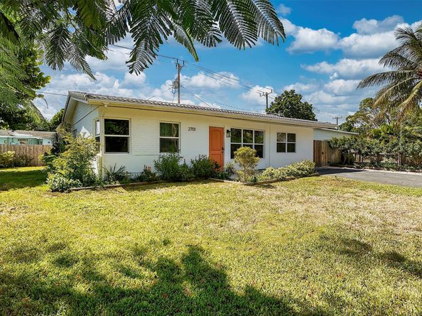 2701 NE 9th Ave, Pompano Beach FL 33064