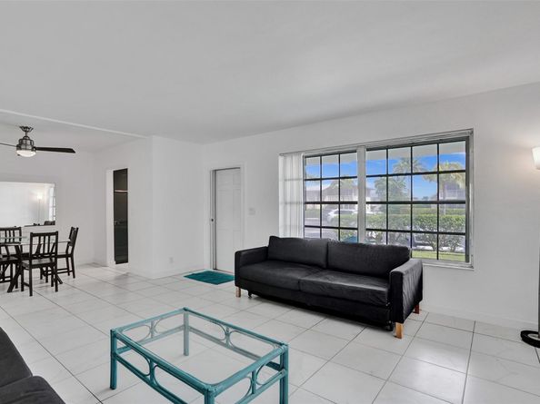 931 SE 9th Ave 2, Pompano Beach FL 33060