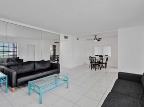 931 SE 9th Ave 2, Pompano Beach FL 33060