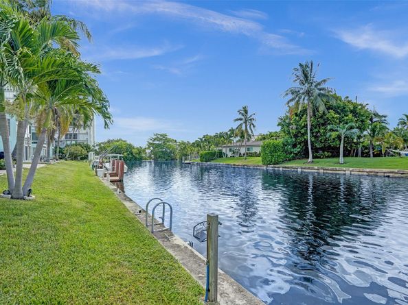 931 SE 9th Ave 2, Pompano Beach FL 33060