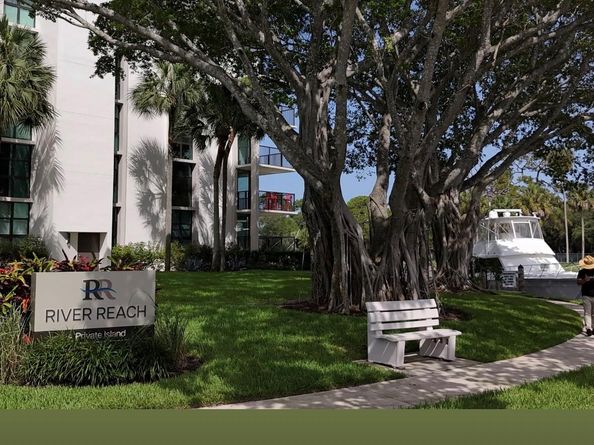 1000 River Reach Dr 209, Fort Lauderdale FL 33315