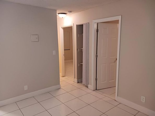 708 NW 6th St, Hallandale Beach FL 33009