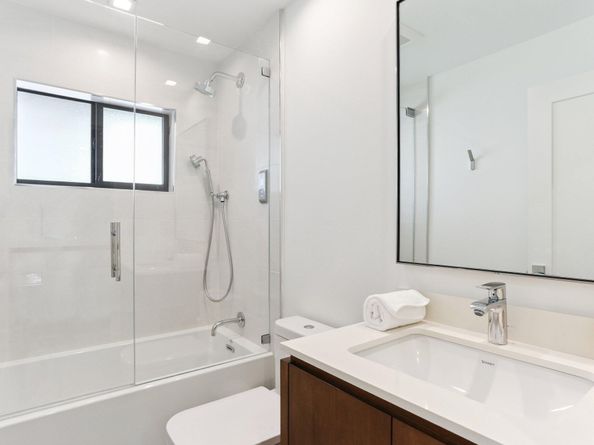 500 NE 14th Avenue, Fort Lauderdale FL 33301