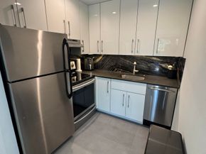 500 NE 14th Avenue, Fort Lauderdale FL 33301
