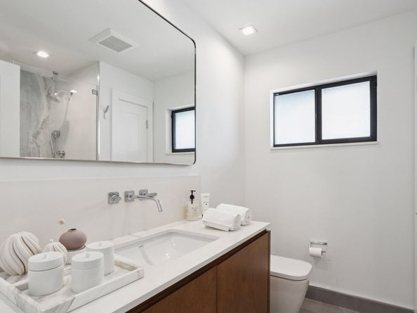 500 NE 14th Avenue, Fort Lauderdale FL 33301
