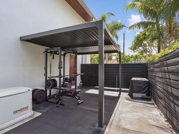 500 NE 14th Avenue, Fort Lauderdale FL 33301