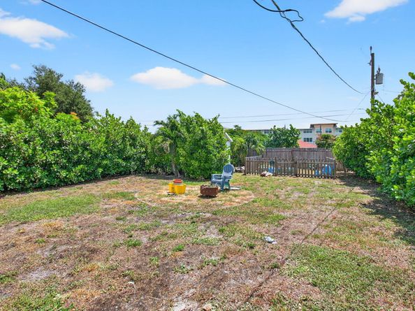 614 S E Street, Lake Worth Beach FL 33460