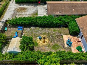 614 S E Street, Lake Worth Beach FL 33460