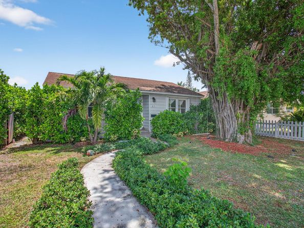 614 S E Street, Lake Worth Beach FL 33460
