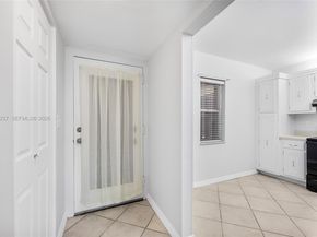 2861 Somerset Drive 104, Lauderdale Lakes FL 33311
