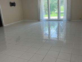 4054 N Pine Island Road 1a, Sunrise FL 33351