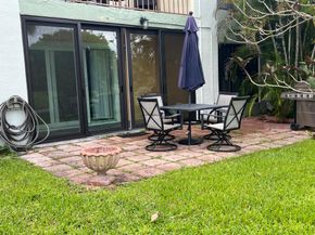4054 N Pine Island Road 1a, Sunrise FL 33351