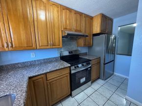 10987 Royal Palm Boulevard 9, Coral Springs FL 33065