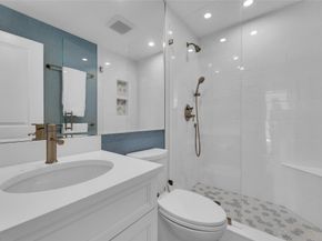 6299 Bay Club Drive 4, Fort Lauderdale FL 33308