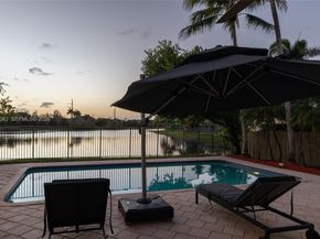 2557 Jardin Terrace, Weston FL 33327