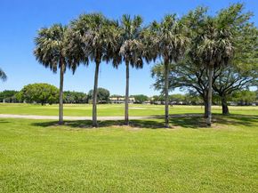 4052 N Pine Island Road 1c, Sunrise FL 33351