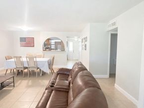 4052 N Pine Island Road 1c, Sunrise FL 33351