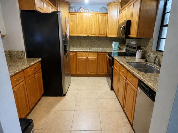 4052 N Pine Island Road 1c, Sunrise FL 33351