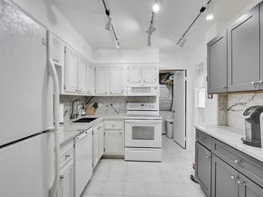 6461 NW 2nd Avenue Five, Boca Raton FL 33487