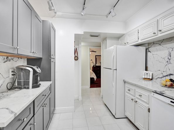 6461 NW 2nd Avenue Five, Boca Raton FL 33487