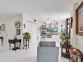 6461 NW 2nd Avenue Five, Boca Raton FL 33487