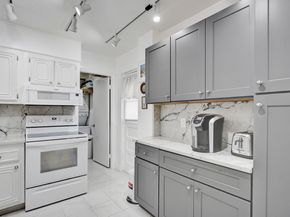 6461 NW 2nd Avenue Five, Boca Raton FL 33487