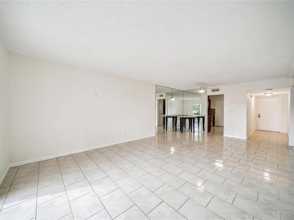 Undisclosed Address #B26006934, Coral Springs FL 33065