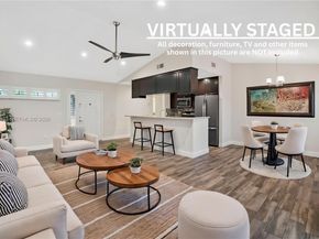 349 NW 94th Terrace, Plantation FL 33324