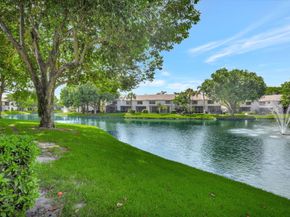 4771 NW 22nd Street 42121, Coconut Creek FL 33063