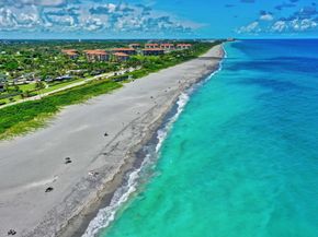 1901 Marina Isle Way 304, Jupiter FL 33477