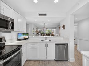 1901 Marina Isle Way 304, Jupiter FL 33477