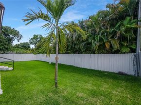 2850 NW 5th Street, Miami FL 33125
