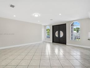 2850 NW 5th Street, Miami FL 33125