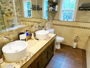 Undisclosed Address #A12013640, North Miami FL 33168