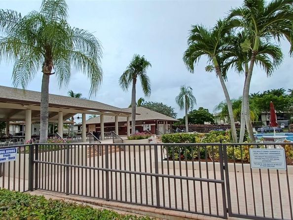 Undisclosed Address #FX-10392398, Tamarac FL 33321