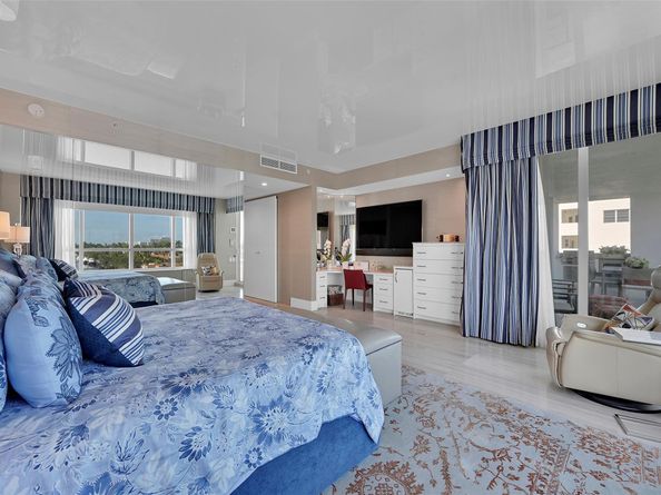 353 Sunset Dr 402, Fort Lauderdale FL 33301