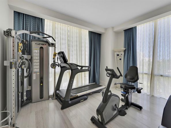 353 Sunset Dr 402, Fort Lauderdale FL 33301