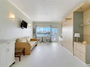 2508 Bay Drive 13, Pompano Beach FL 33062