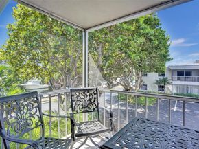 6249 Bay Club Dr 4, Fort Lauderdale FL 33308